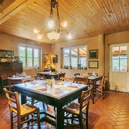 Agriturismo Di Charme E Ristorante Stallato Il Filo Di Paglia Карро Экстерьер фото